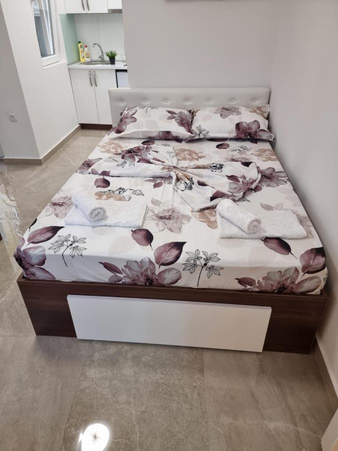 Ebra Lux Apartmani Dobra Voda Exteriör bild