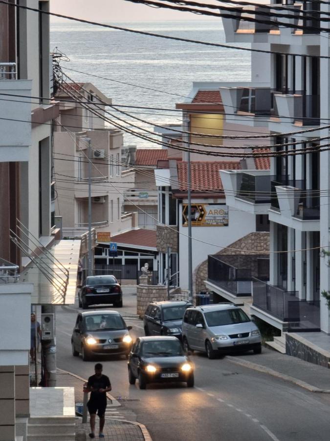 Ebra Lux Apartmani Dobra Voda Exteriör bild