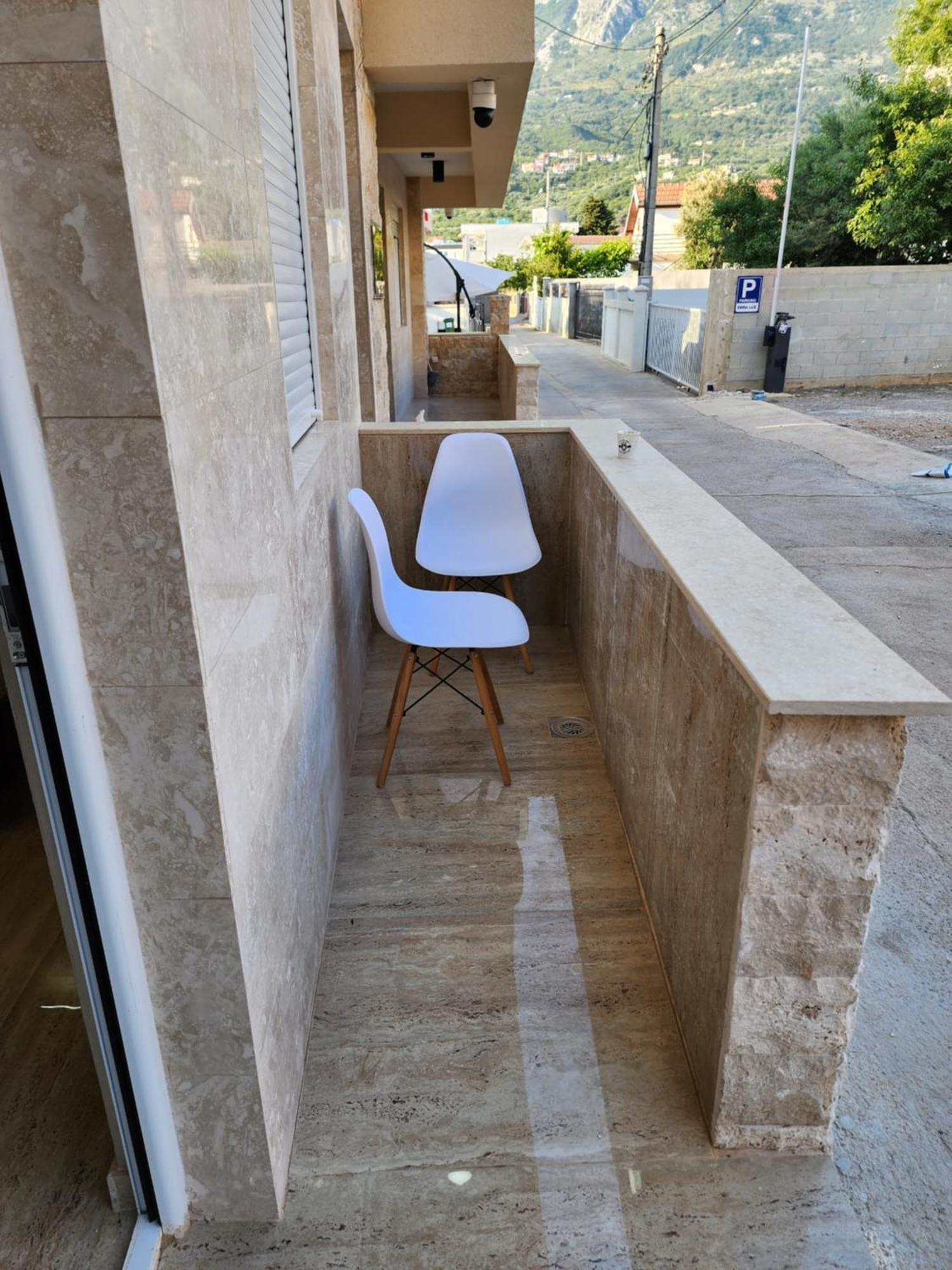 Ebra Lux Apartmani Dobra Voda Exteriör bild